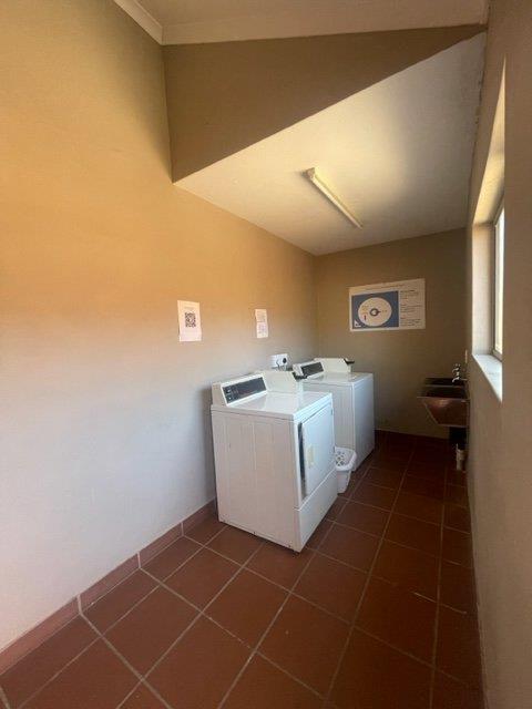 1 Bedroom Property for Sale in Die Bult Western Cape